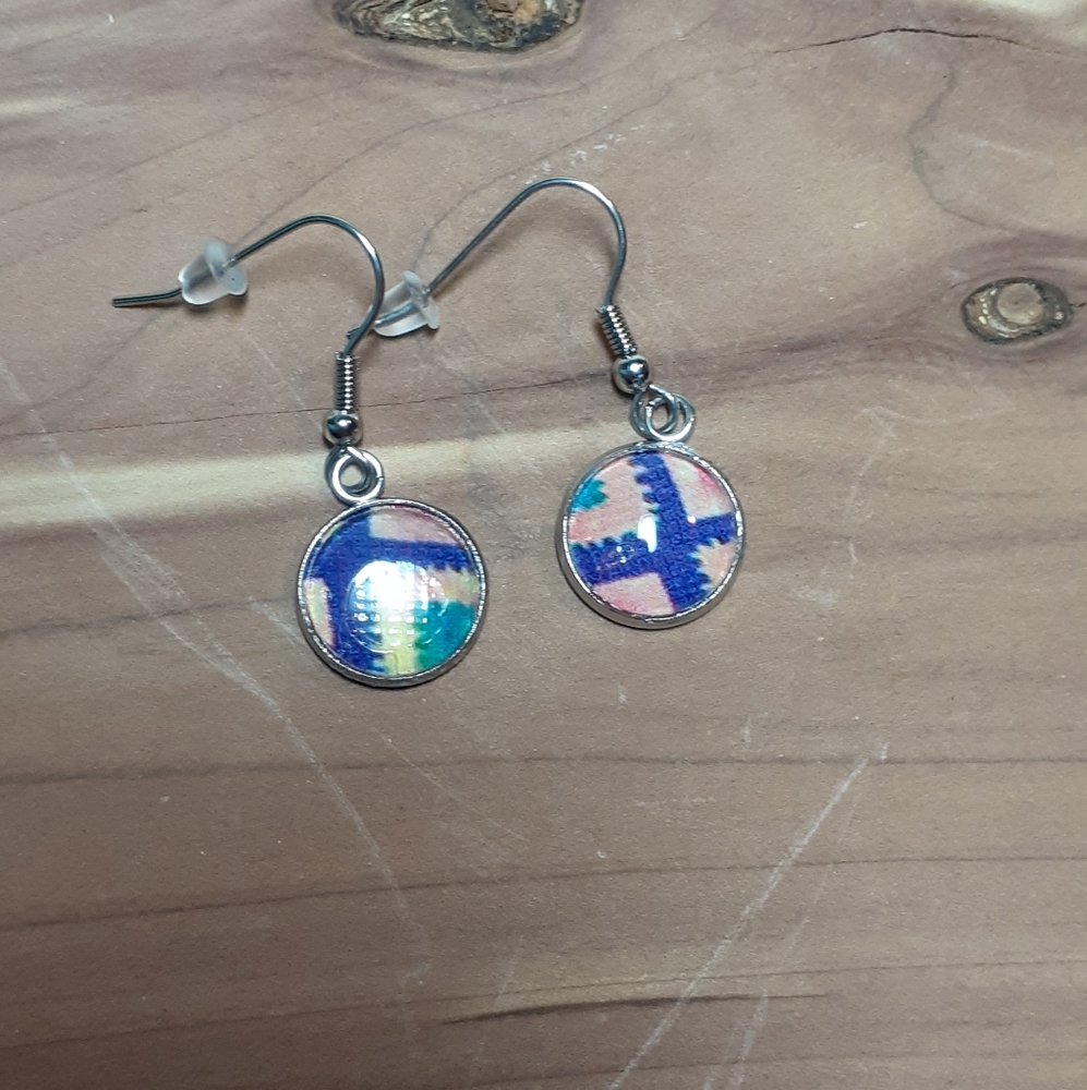 💕3/$15💕 Dangle Earrings